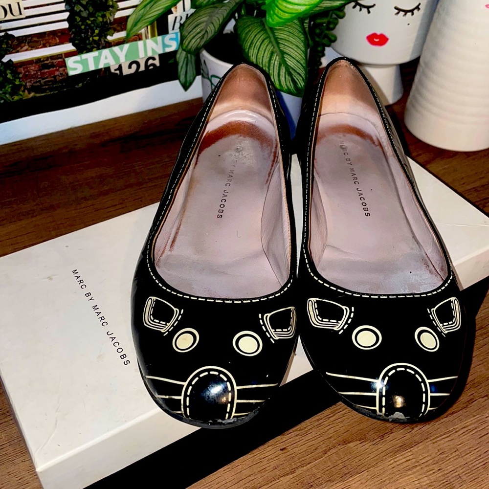 Marc by Marc Jacobs Cat ballet flat